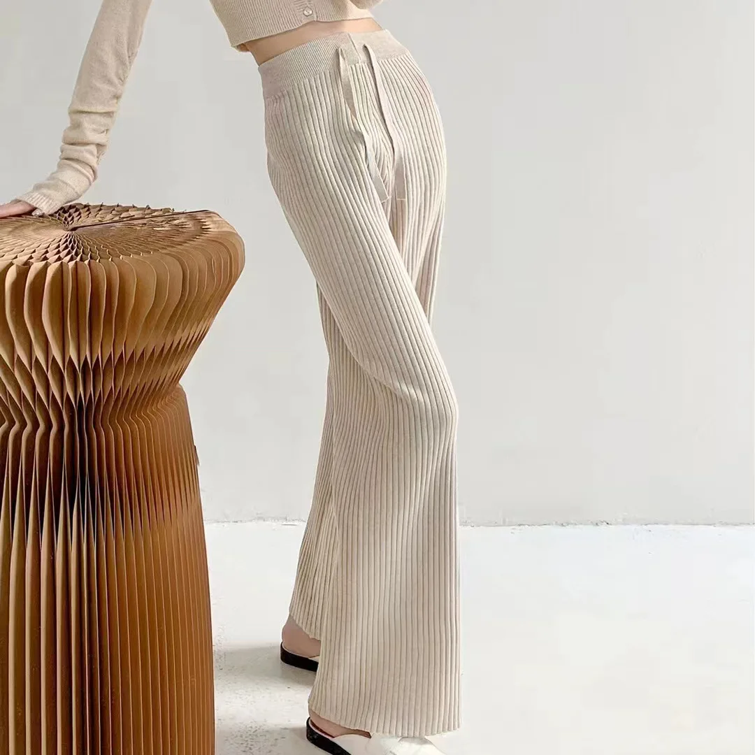 Осень 2023, новая темпераментная корейская версия однотонных полосатых женских трикотажных повседневных брюк с прямыми штанинами на шнуровке.