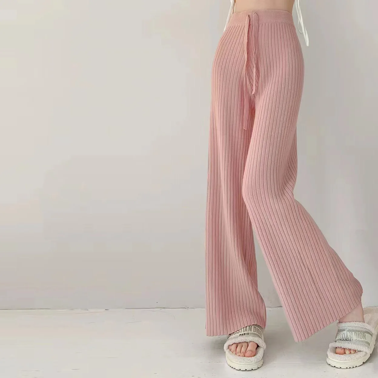Осень 2023, новая темпераментная корейская версия однотонных полосатых женских трикотажных повседневных брюк с прямыми штанинами на шнуровке.