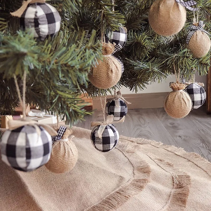Украшения для рождественской елки, 12 шт 2-1 / 2 дюйма, белые, черные, в клетку цвета буйвола, сшитые из мешковины, рождественские украшения