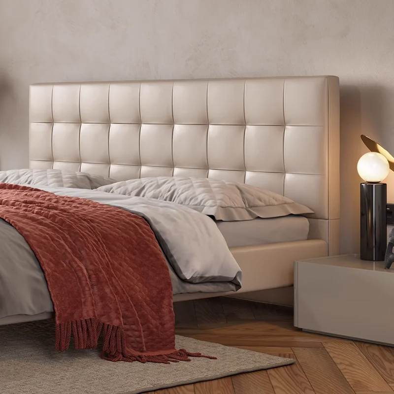 Минималистичная кровать, итальянская роскошь, чувство стиля, легкая роскошь, дизайнерский стиль, атмосфера высокого класса.